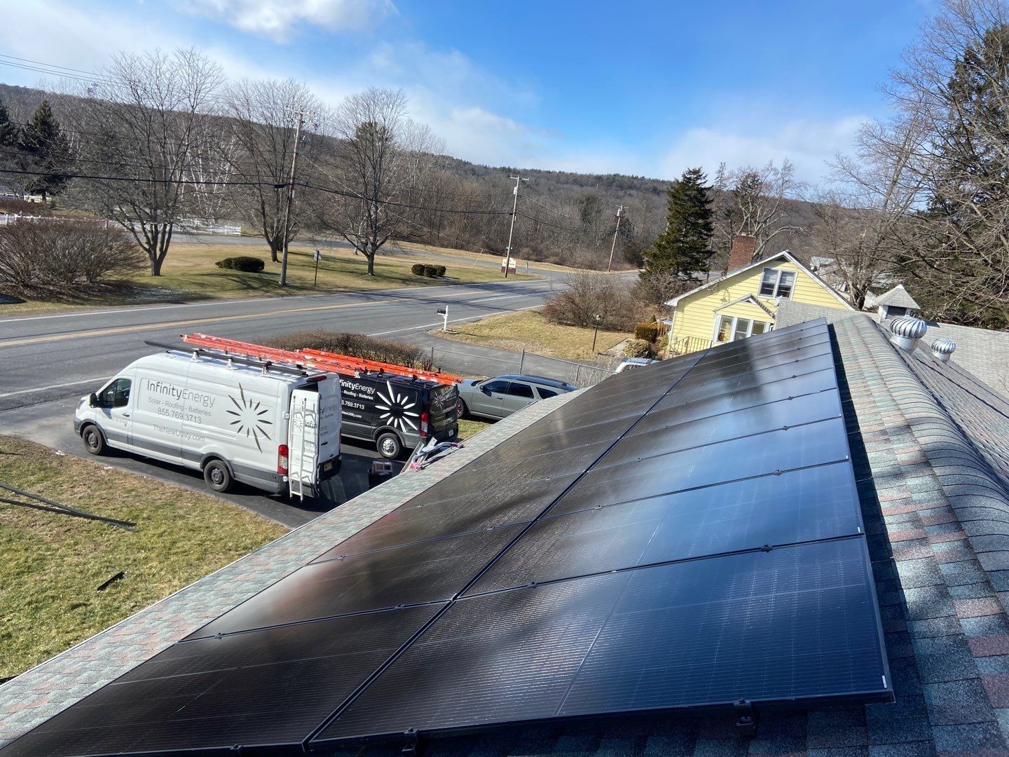 Lake Katrine Resident Reduces Carbon Footprint with solar panels installation